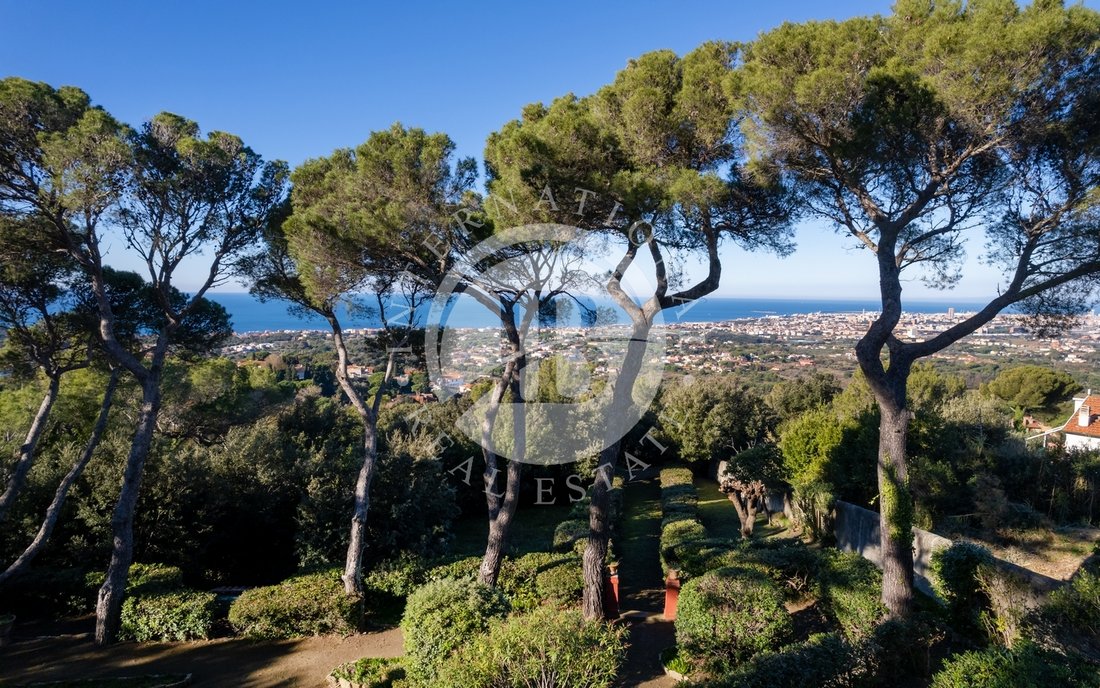Villa in Historic Center, Livorno, Tuscany 2 - 14958180