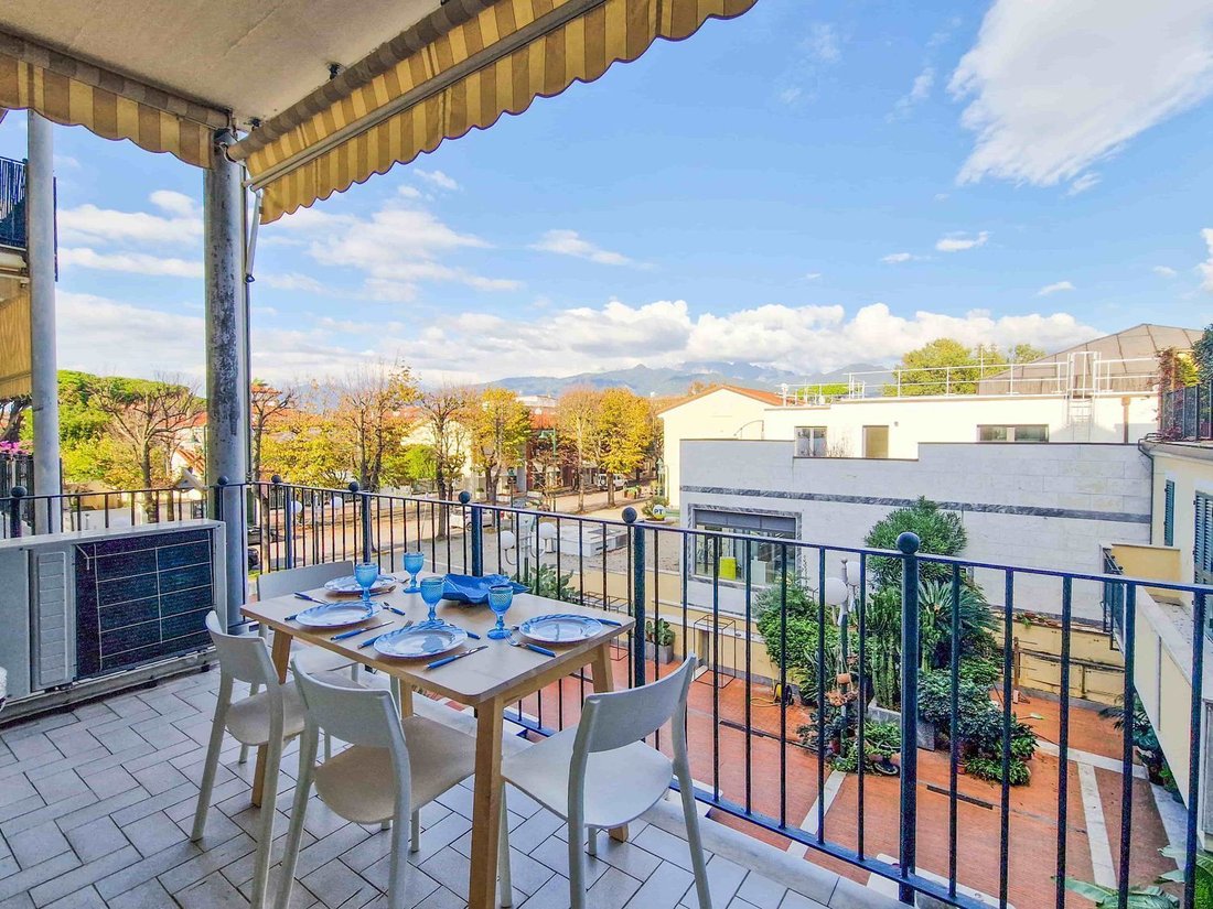 Apartment in Center, Forte dei Marmi, Tuscany 1 - 15117143