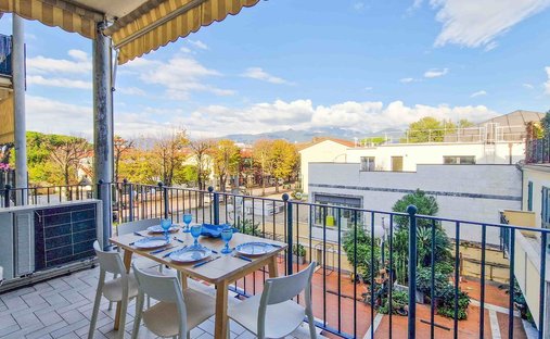 Apartment in Center, Forte dei Marmi, Tuscany 1