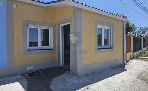 Apartment in Nossa Senhora do Populo, Coto e Sao Gregorio, Leiria District, Portugal 1