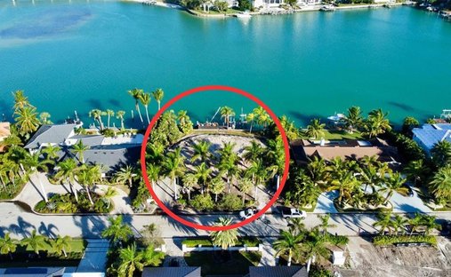 Land in Sarasota, Florida, United States 1