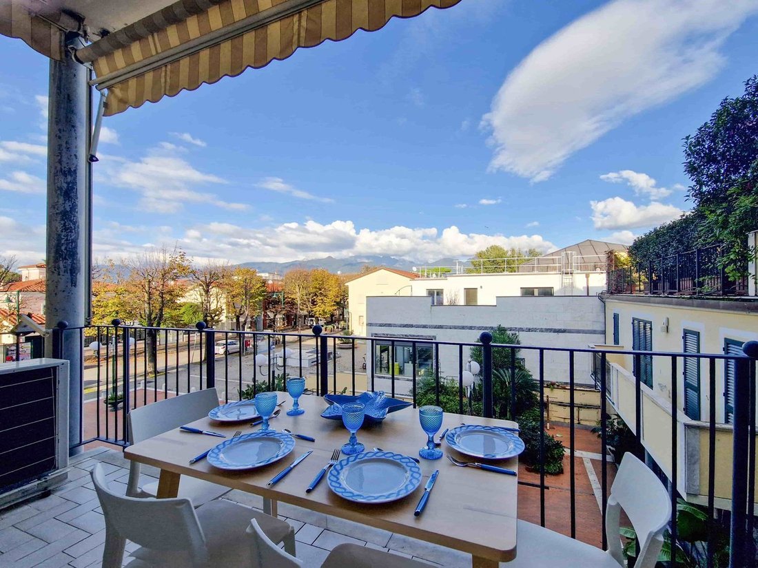 Apartment in Center, Forte dei Marmi, Tuscany 2 - 15117143