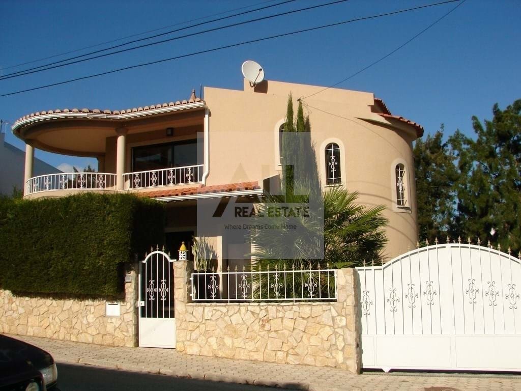 Villa in Sao Goncalo de Lagos, Algarve, Portugal 1 - 12286521