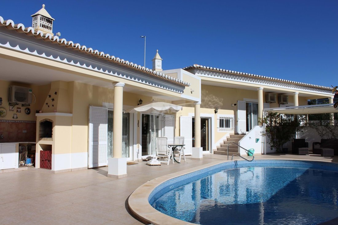Villa in São Sebastião, Lagos, Sao Goncalo de Lagos, Portugal 2 - 14994656