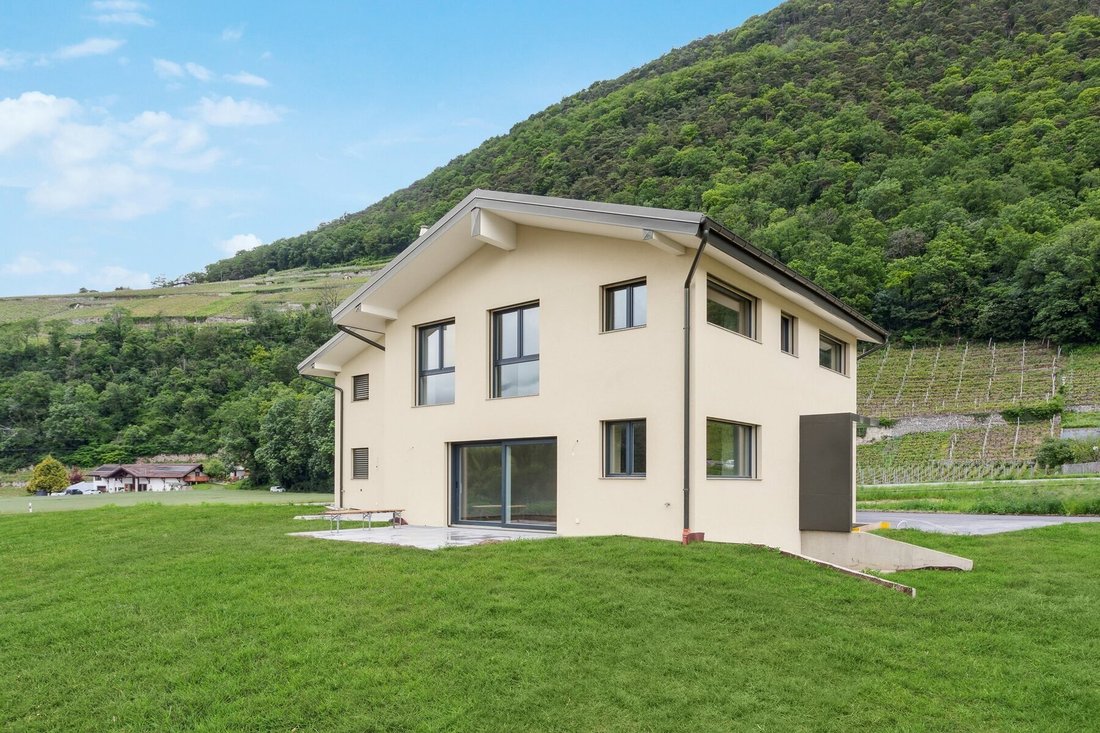 House in Ollon, Vaud, Switzerland 3 - 15116724