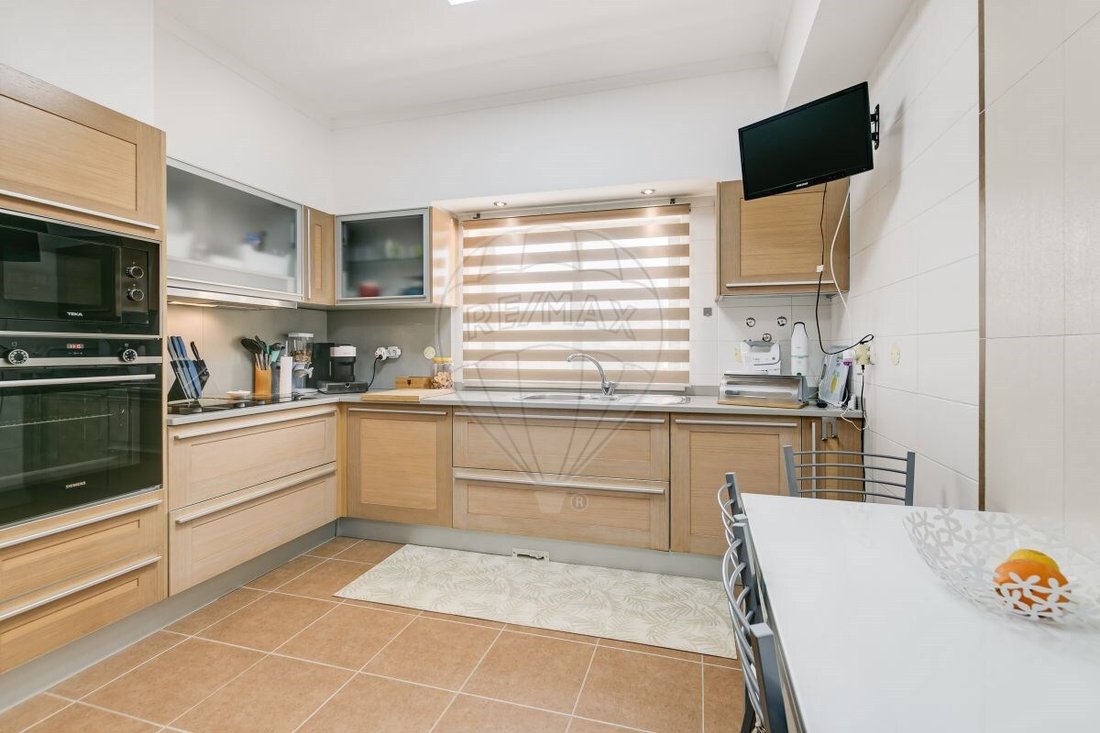 Villa in Vila Franca de Xira, Lissabon, Portugal 5 - 13998948