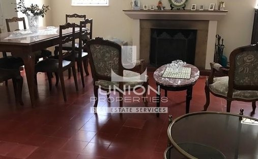 Maison en North Athens, Attique, Grèce 1