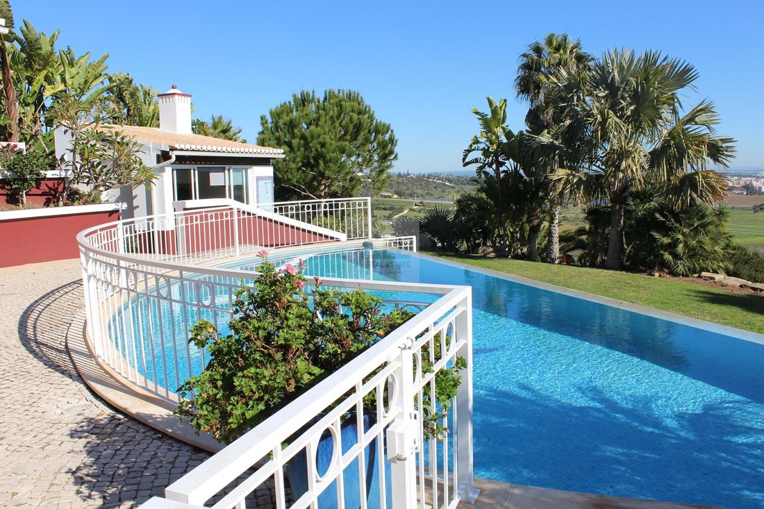 Villa in Praia da Luz, Algarve, Portugal 3 - 15113493
