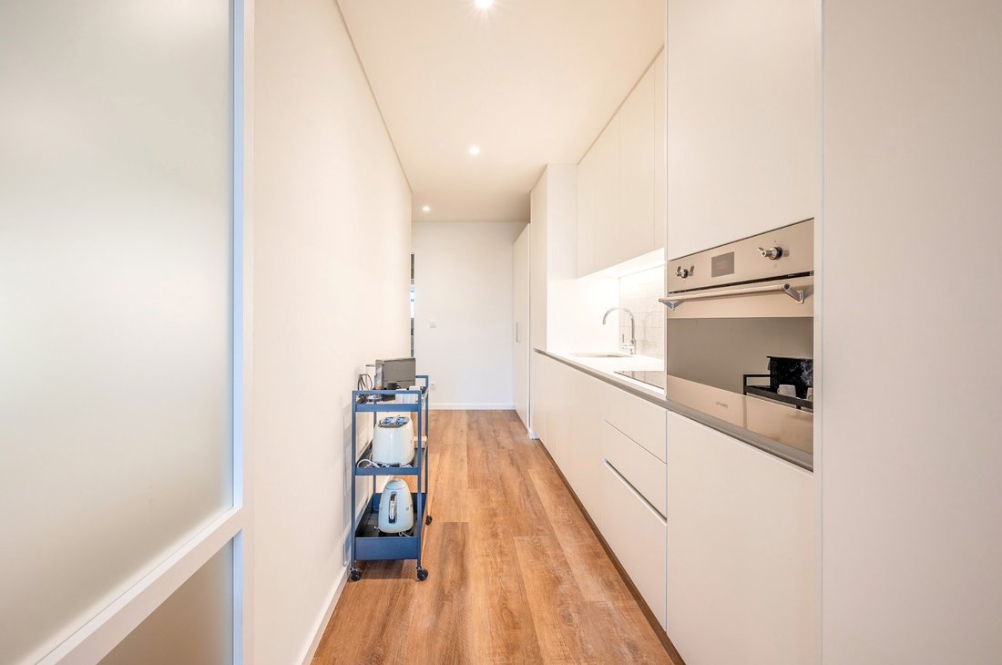 Apartment in Cedofeita, Santo Ildefonso, Se, Miragaia, Sao Nicolau e Vitoria, Porto District, Portugal 5 - 15116563