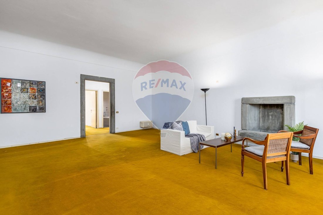 Apartment in Upper Town, Bergamo, Lombardy 3 - 15118544