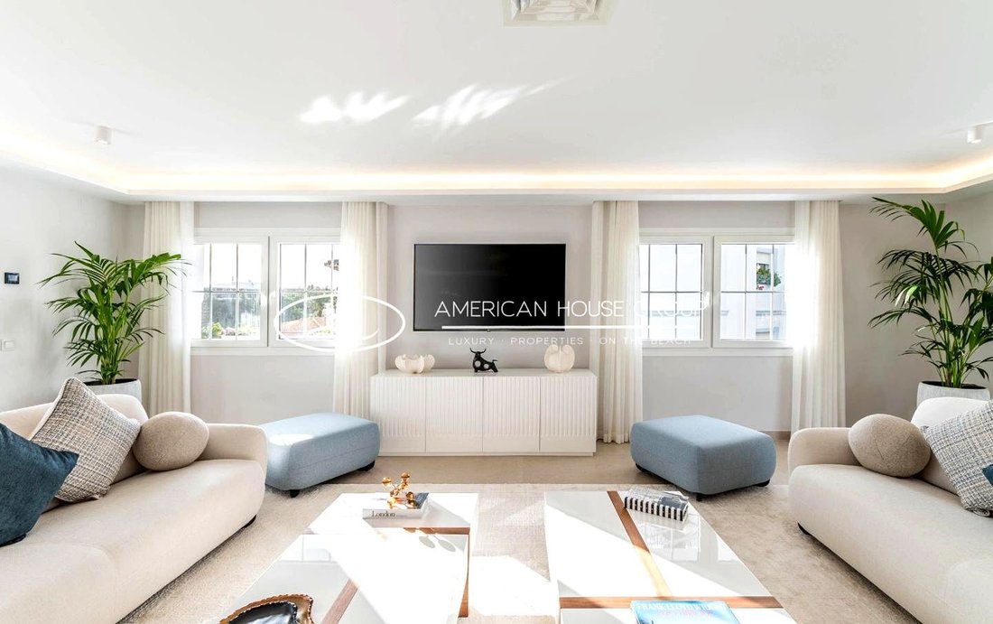 Penthouse in Nueva Andalucia, Marbella, Spain 4 - 15118774