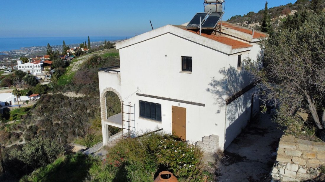Villa in Melissovouno, Paphos, Cyprus 2 - 15118735