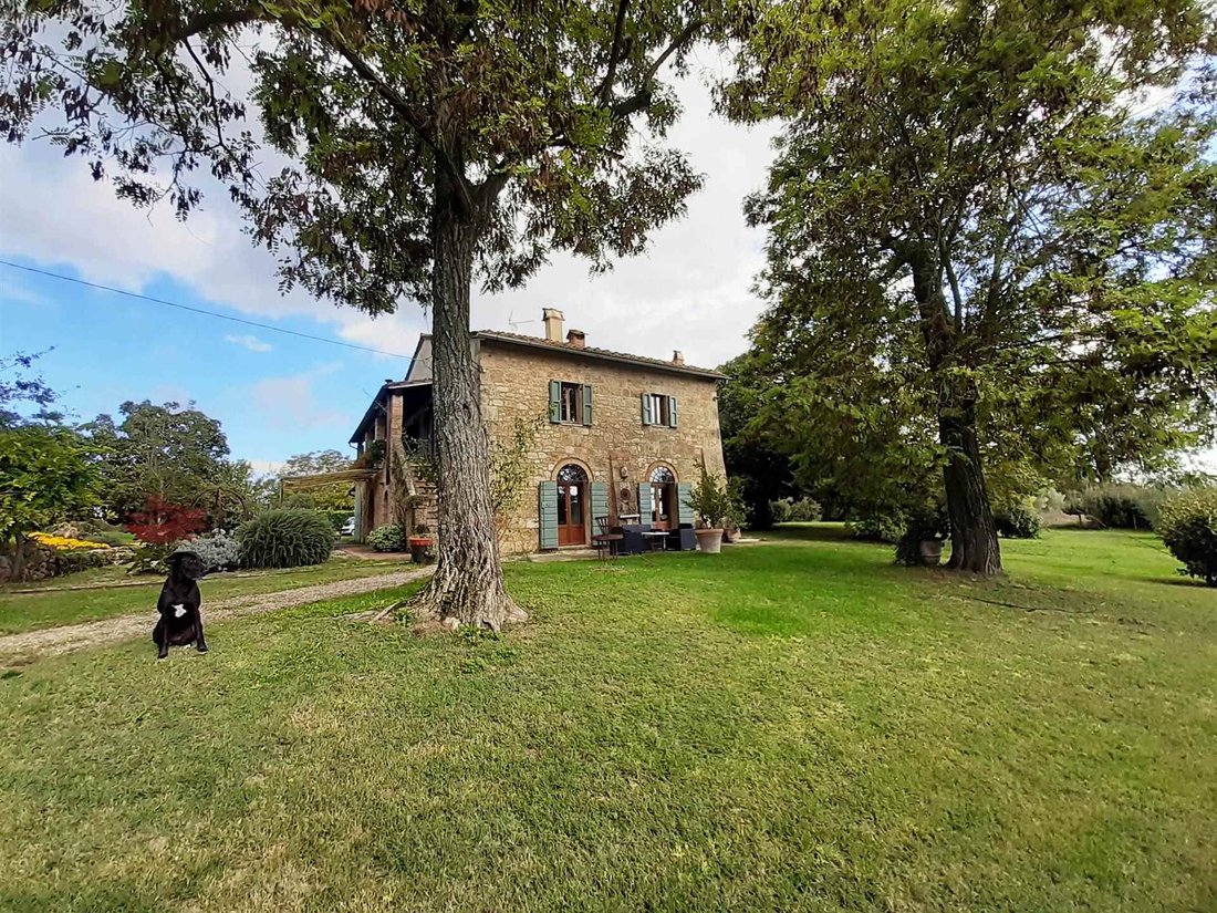 Sarteano, Tuscany, Italy 2 - 15118812