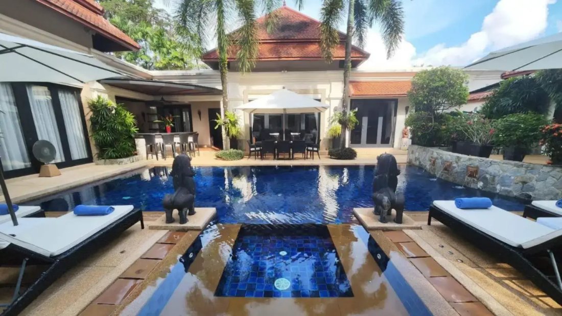 Villa in Choeng Thale, Phuket, Thailand 1 - 15119888