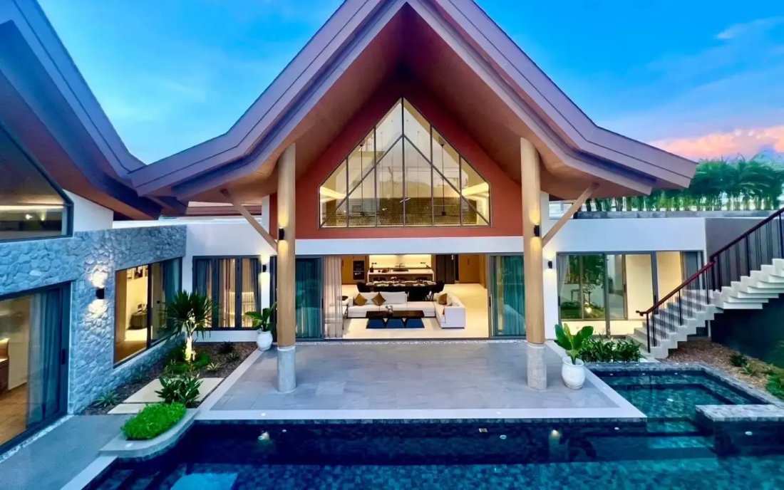 Villa in Choeng Thale, Phuket, Thailand 1 - 15120319
