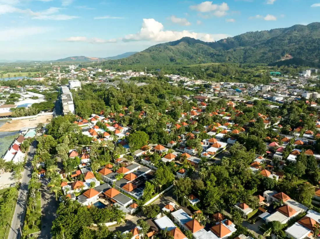 Villa in Choeng Thale, Phuket, Thailand 3 - 15120212