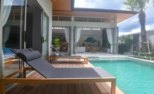 Villa in Thep Krasatti, Phuket, Thailand 1