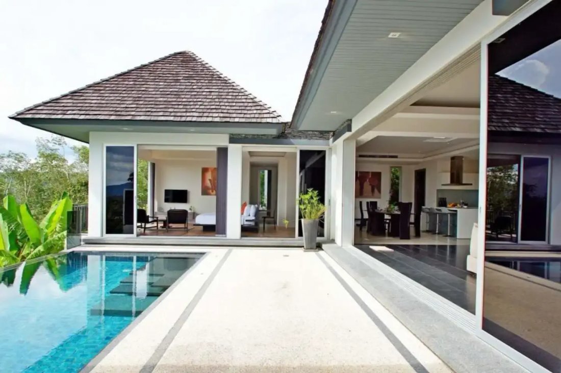 Villa in Choeng Thale, Phuket, Thailand 1 - 15119741