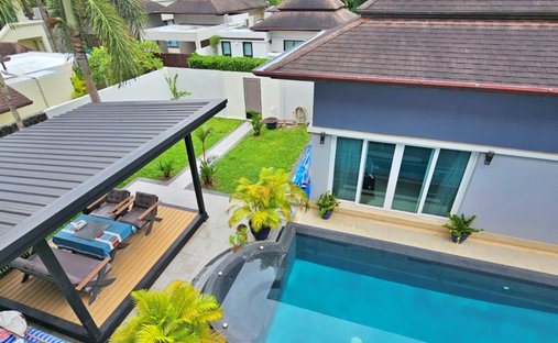 Villa in Choeng Thale, Phuket, Thailand 1