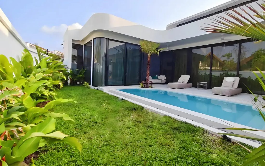 Villa in Choeng Thale, Phuket, Thailand 1 - 15120162