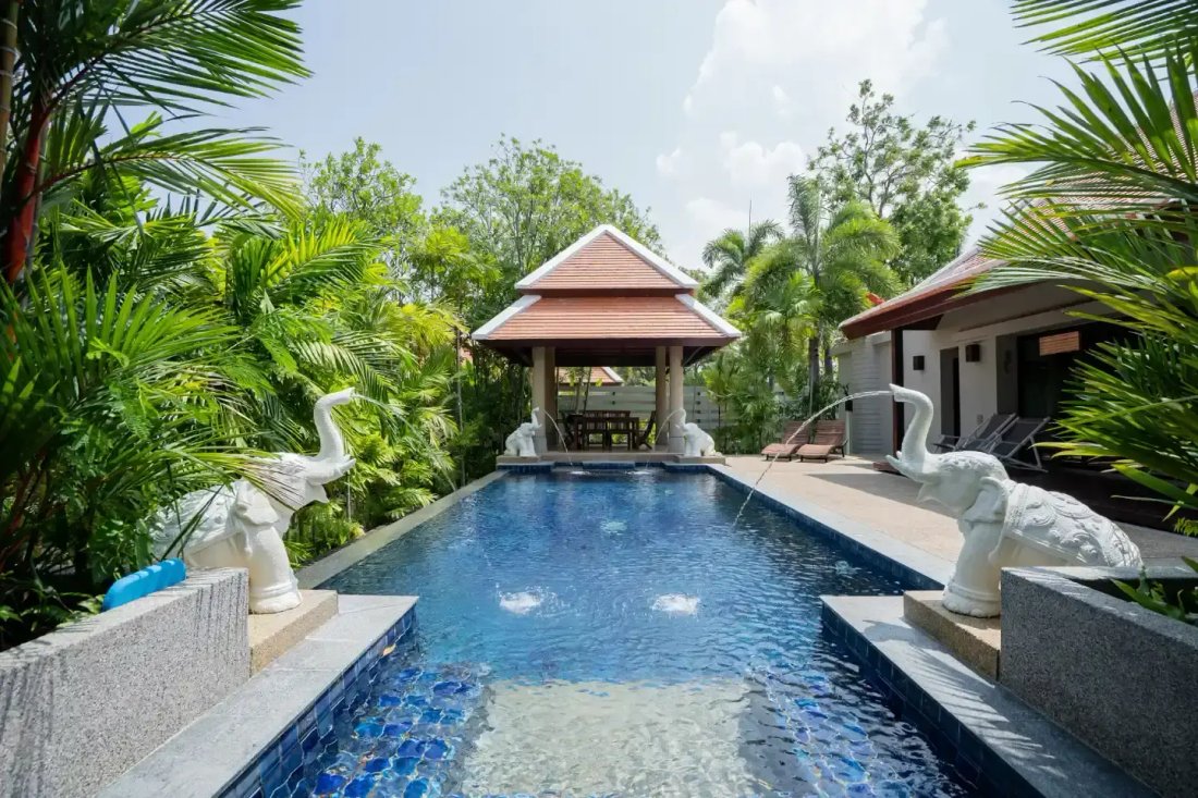Villa in Rawai, Phuket, Thailand 1 - 15119847