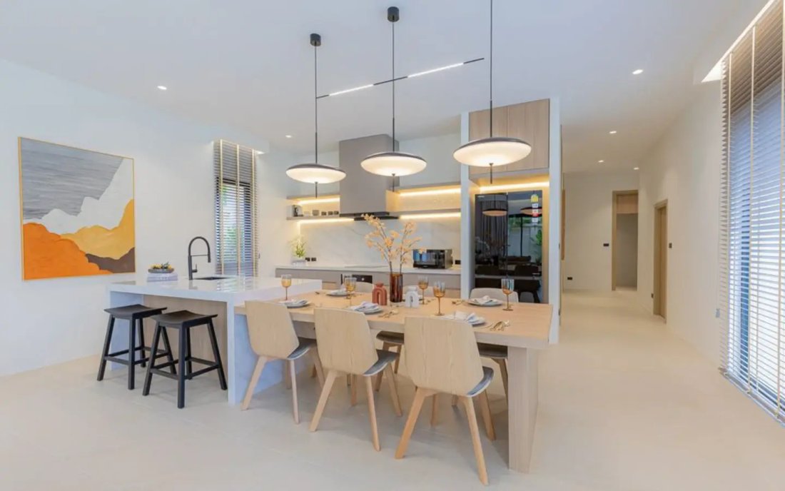 Villa in Choeng Thale, Phuket, Thailand 3 - 15120222