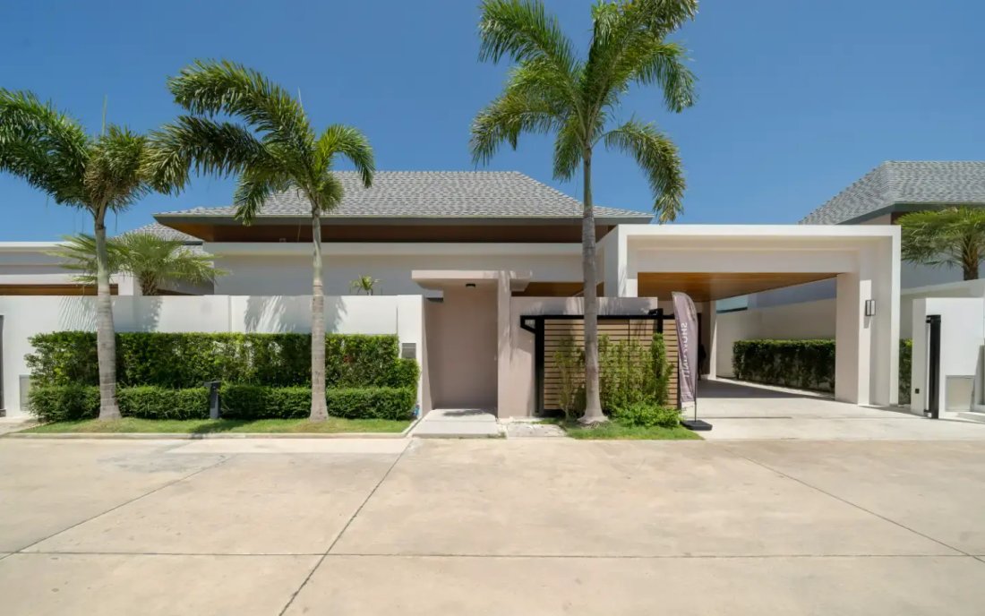 Villa in Choeng Thale, Phuket, Thailand 2 - 15120425