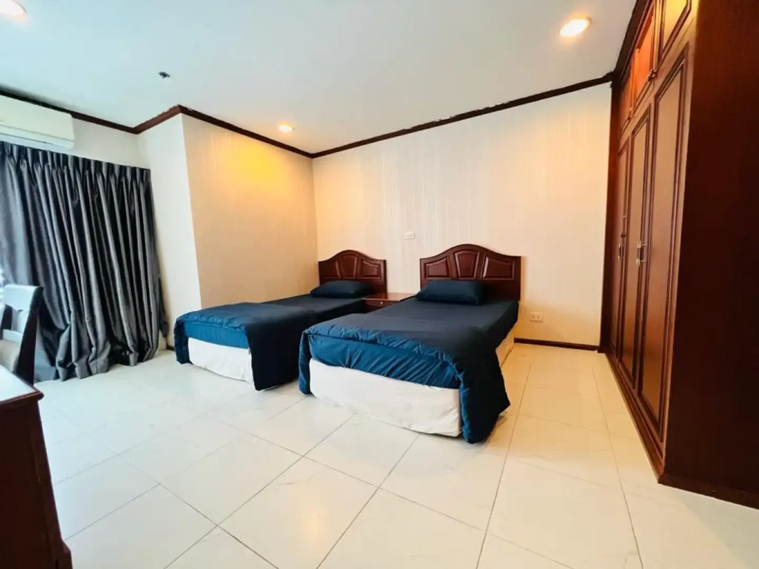 Condo in Pa Tong, Phuket, Thailand 4 - 15119740