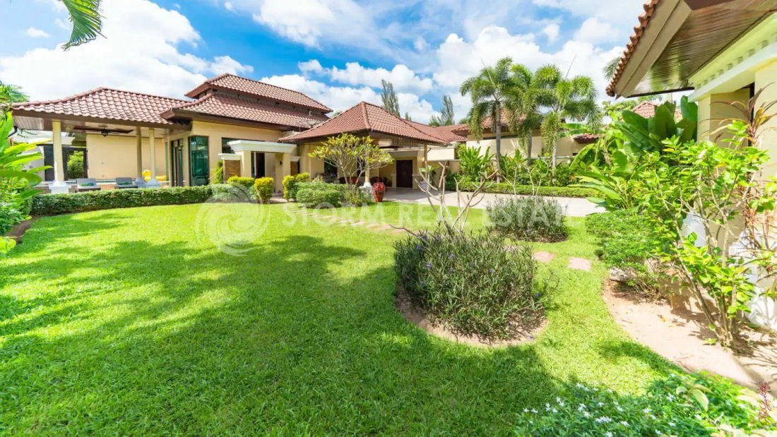 Villa in Choeng Thale, Phuket, Thailand 3 - 15120132
