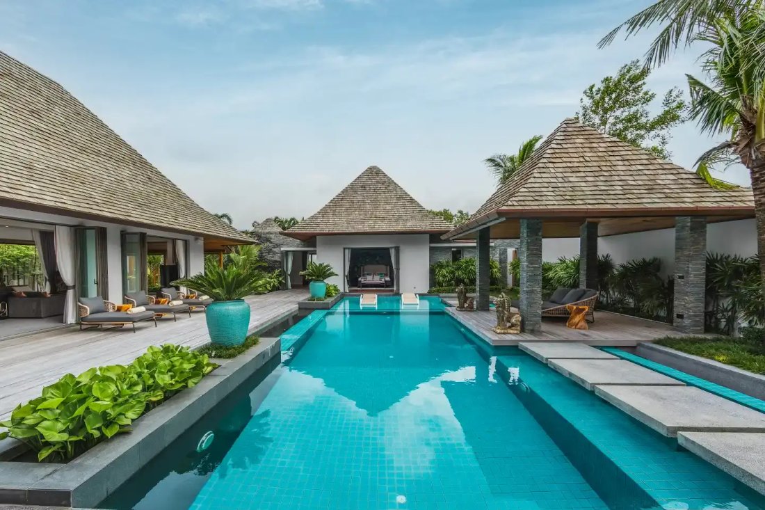 Villa in Choeng Thale, Phuket, Thailand 1 - 15119790