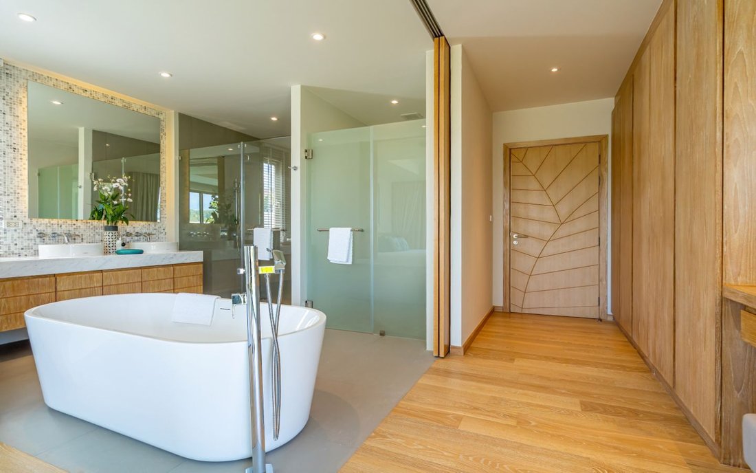 Villa in Choeng Thale, Phuket, Thailand 4 - 15120558