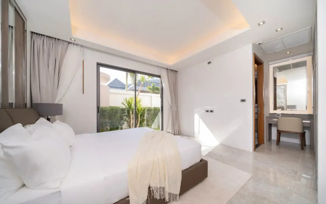 Villa in Choeng Thale, Phuket, Thailand 5 - 15120425