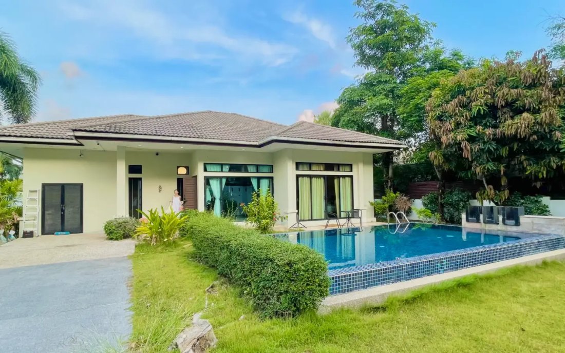 Villa in Choeng Thale, Phuket, Thailand 3 - 15120486