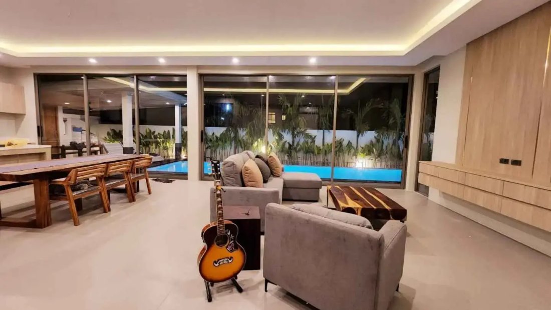 Villa in Chalong, Phuket, Thailand 2 - 15119995