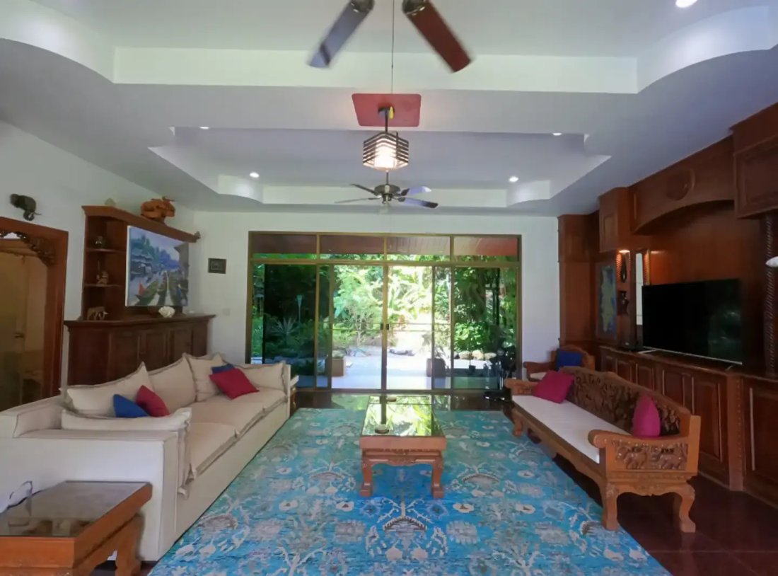 Villa in Chalong, Phuket, Thailand 2 - 15120245