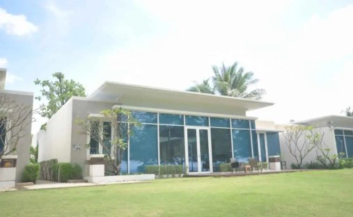 Villa in Mai Khao, Phuket, Thailand 1