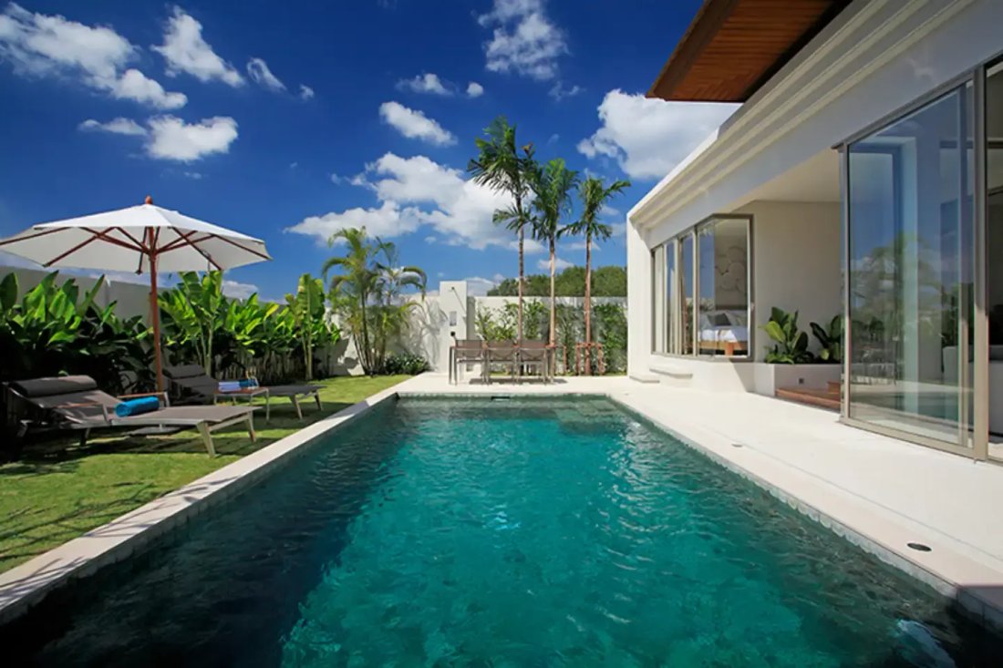 Villa in Choeng Thale, Phuket, Thailand 1 - 15119912