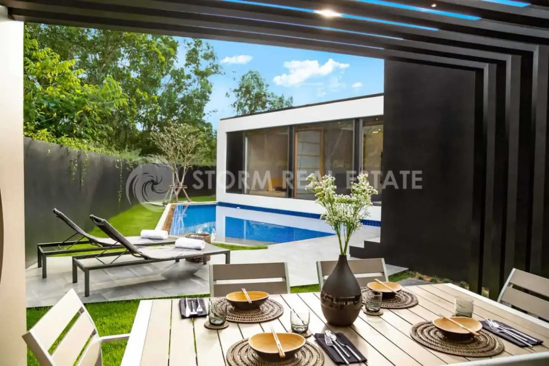 Villa in Choeng Thale, Phuket, Thailand 1 - 15119949