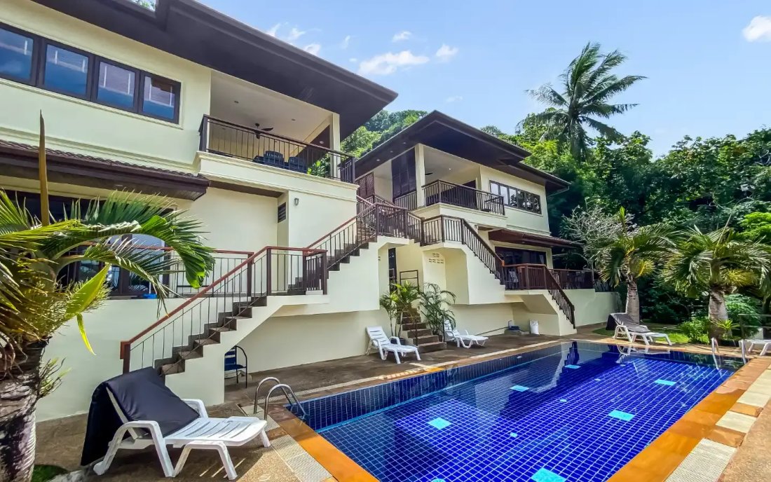 Villa in Karon, Phuket, Thailand 1 - 15120296