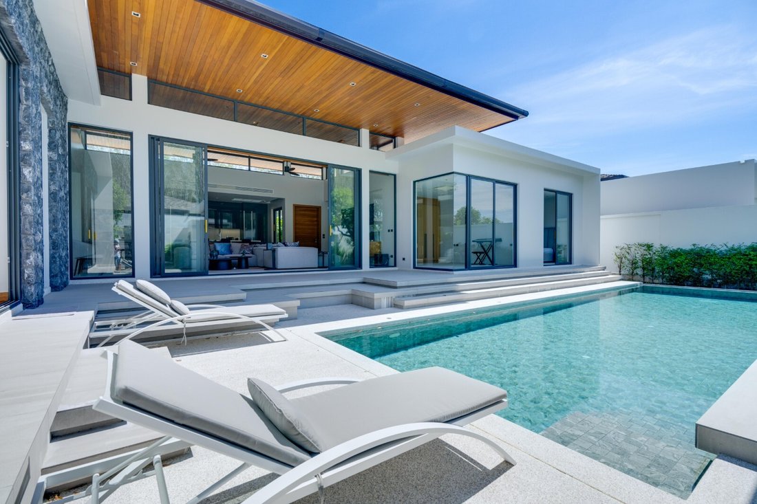 Villa in Si Sunthon, Phuket, Thailand 3 - 15120697
