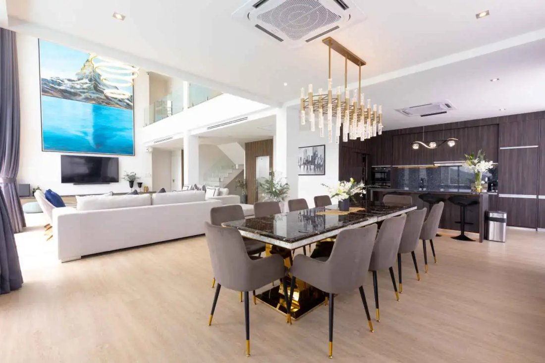Villa in Choeng Thale, Phuket, Thailand 2 - 15119975