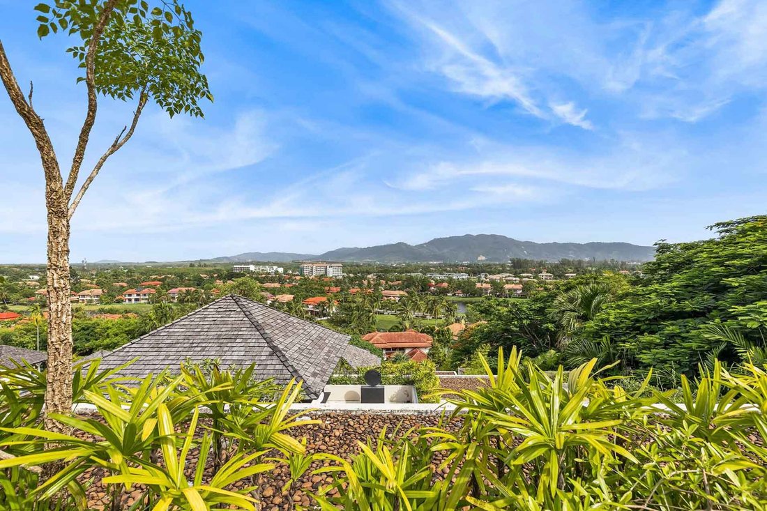 Condo in Choeng Thale, Phuket, Thailand 3 - 15120484