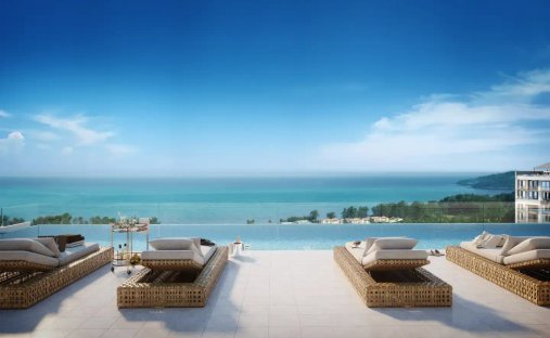 Condo in Choeng Thale, Phuket, Thailand 1