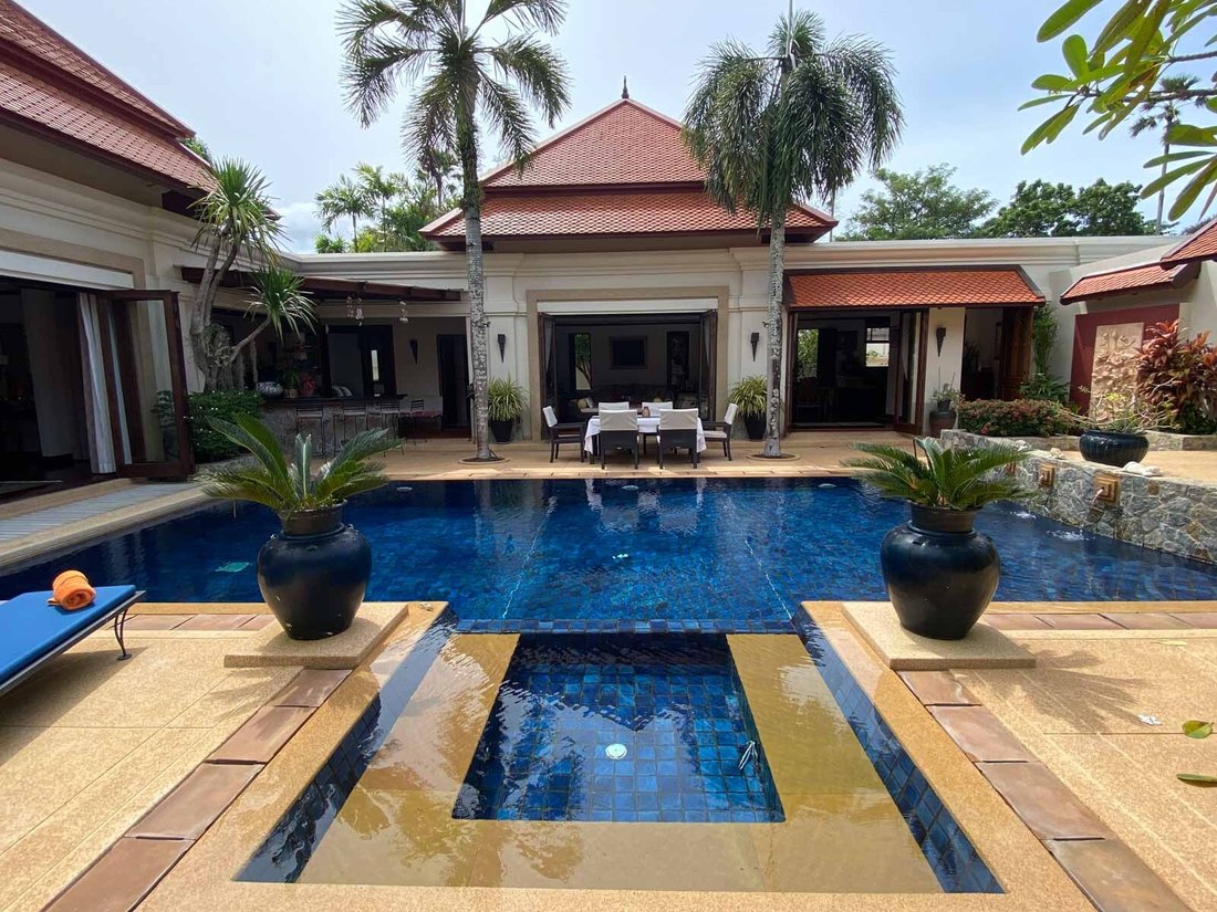 Villa in Choeng Thale, Phuket, Thailand 1 - 15120643