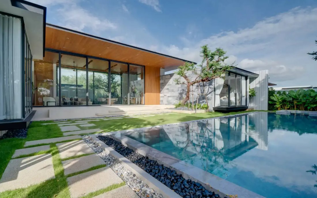 Villa in Thep Krasatti, Phuket, Thailand 1 - 15120306