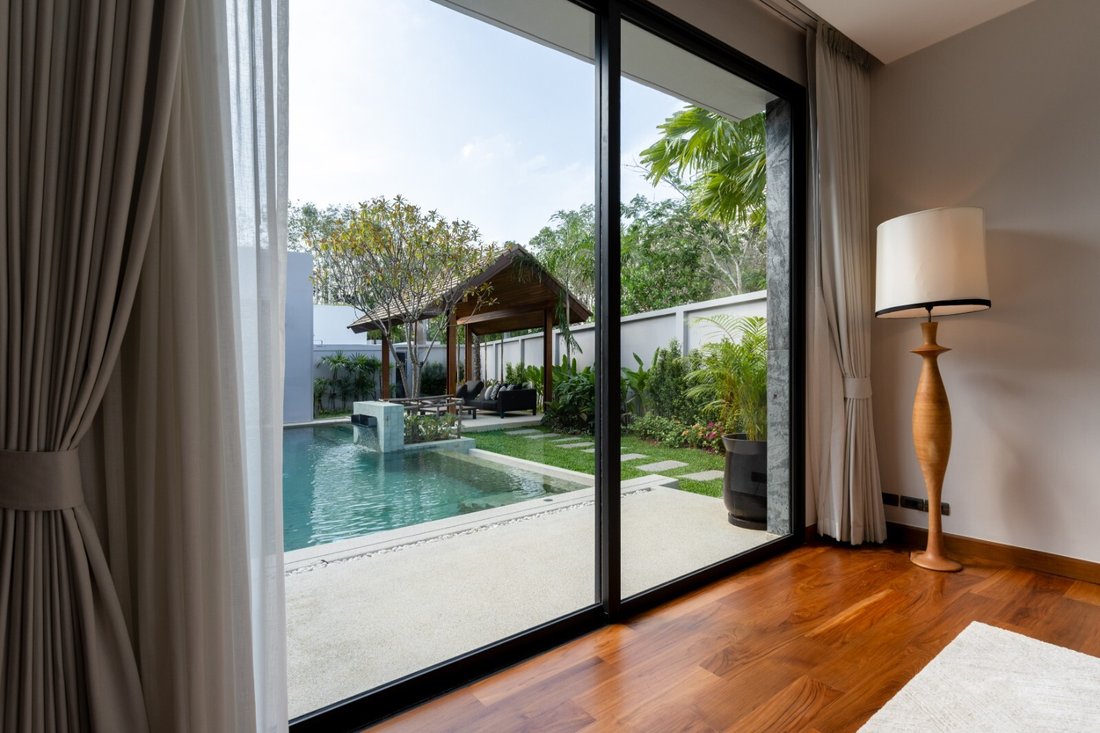 Villa in Choeng Thale, Phuket, Thailand 2 - 15120020