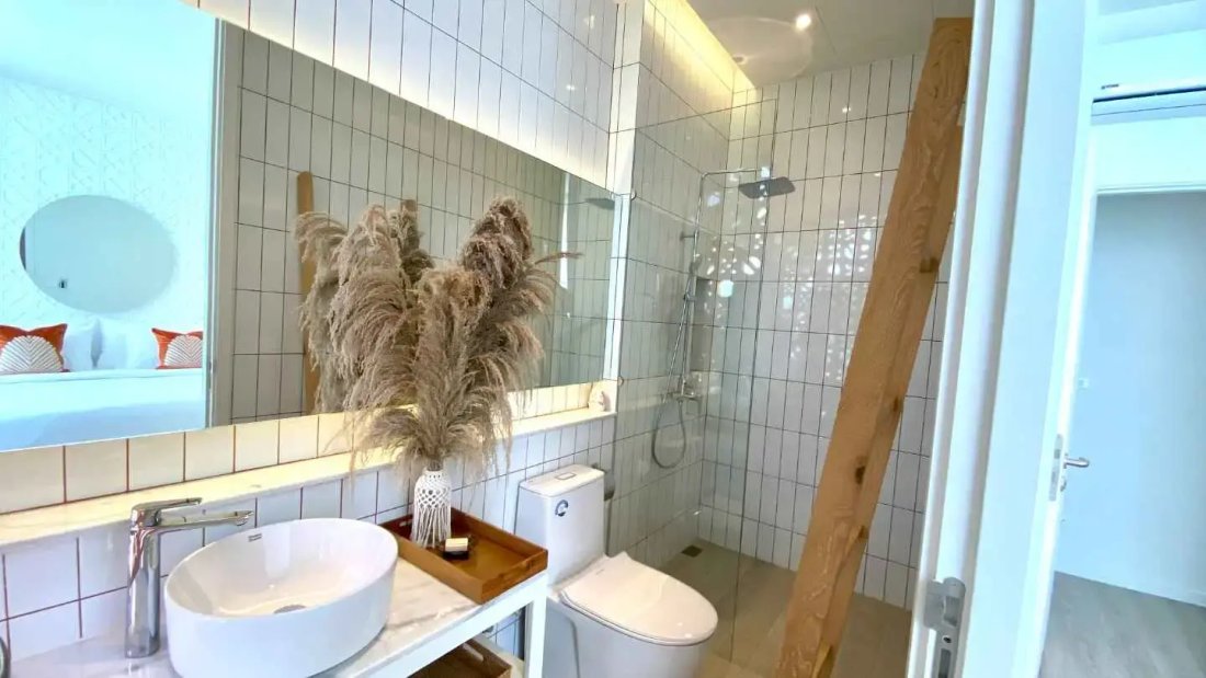 Villa in Choeng Thale, Phuket, Thailand 3 - 15120017