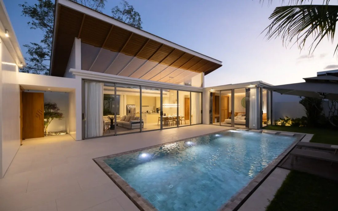 Villa in Thep Krasatti, Phuket, Thailand 1 - 15120517