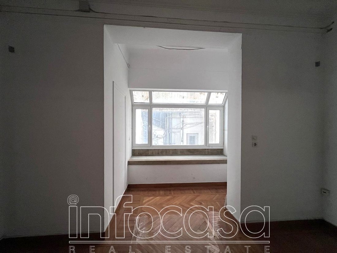 Apartment in Sunoikia Kolonakiou, 1st District of Athens, Athens 5 - 15119656