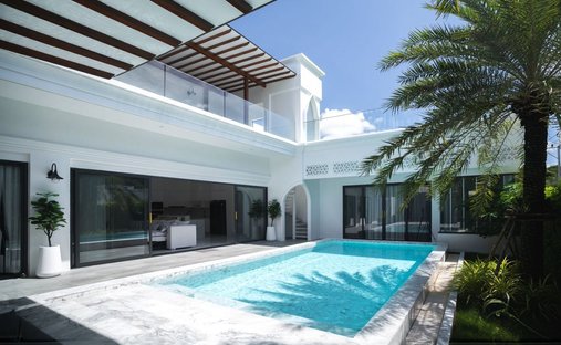 Villa in Si Sunthon, Phuket, Thailand 1